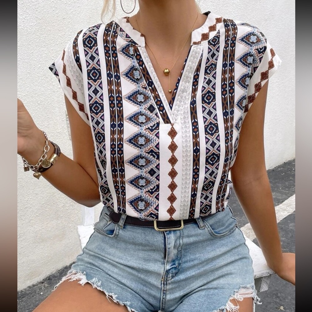 Boho geo print batwing sleeve blouse